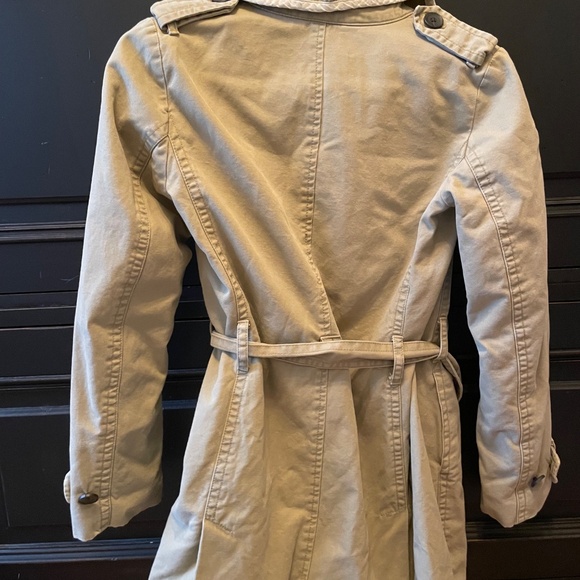 Trench coat - Picture 3 of 3